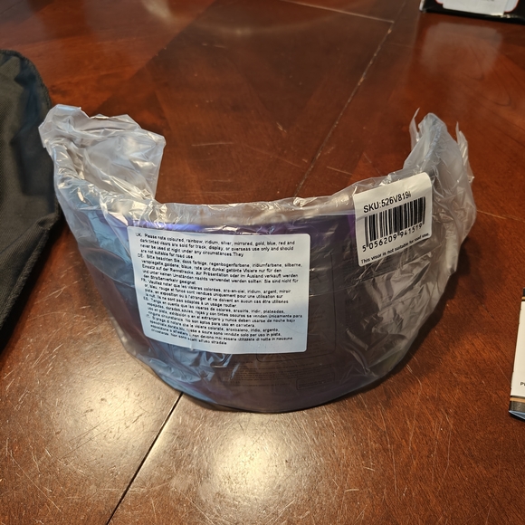 DRAX Black Motorcycle Helmet - Picture 8 of 8